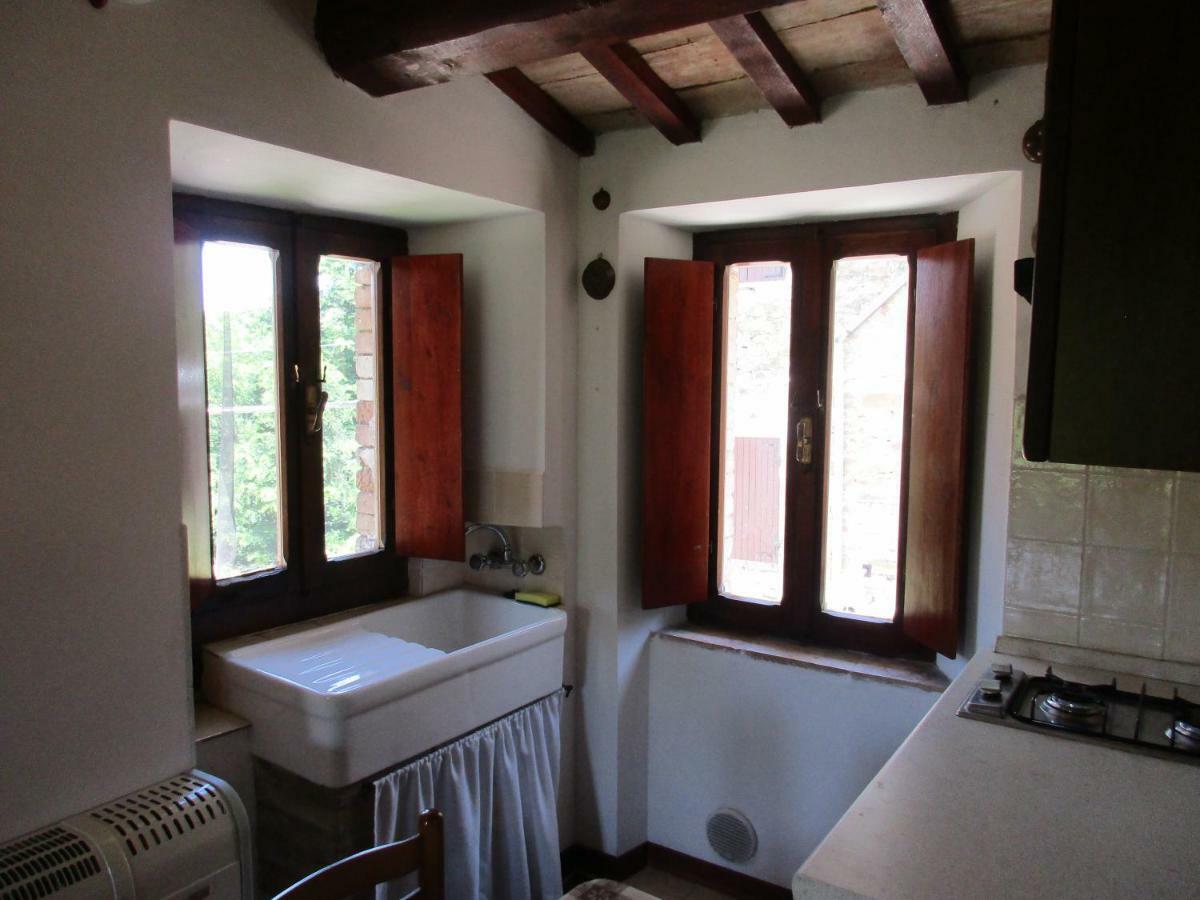 B&B Carboni Penna San Giovanni Екстериор снимка