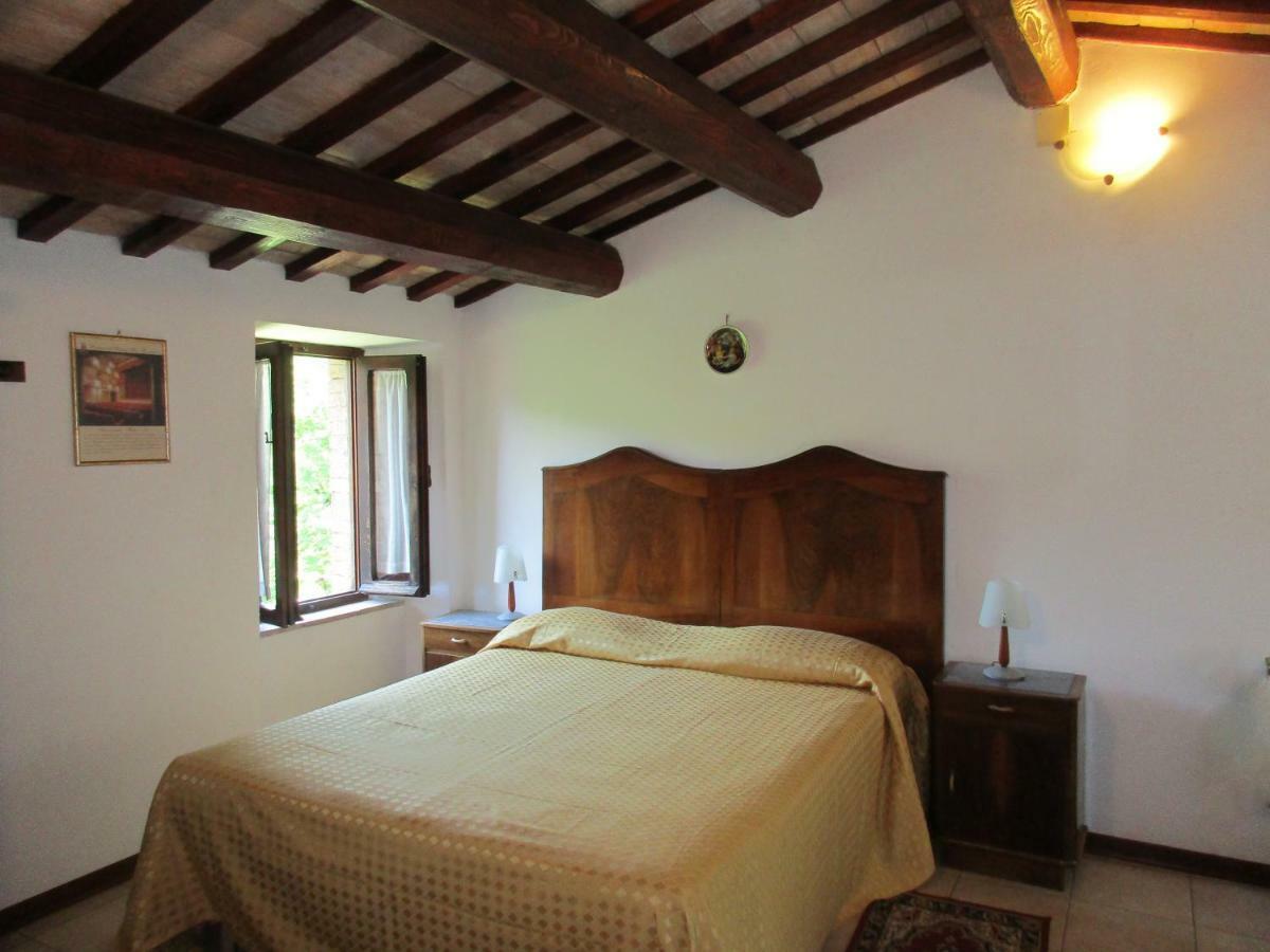 B&B Carboni Penna San Giovanni Екстериор снимка