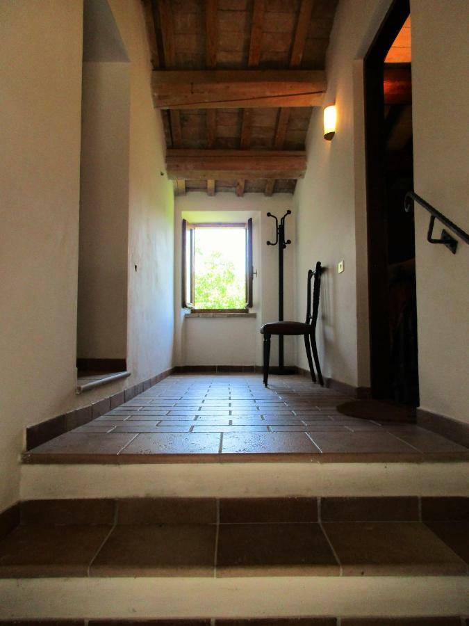 B&B Carboni Penna San Giovanni Екстериор снимка